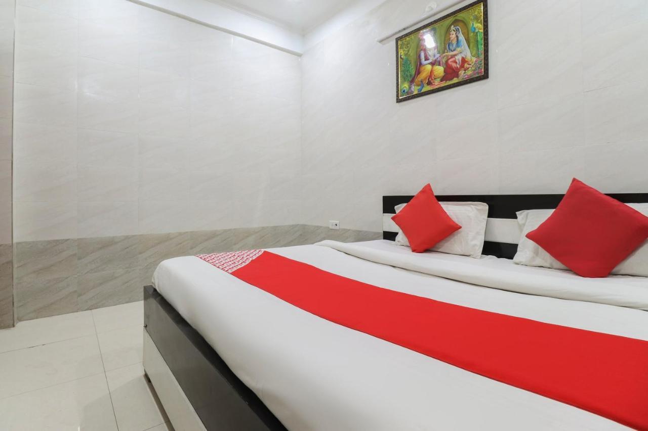 Hotel Oyo 69378 Trilok Dham Vrindāvan Exteriér fotografie